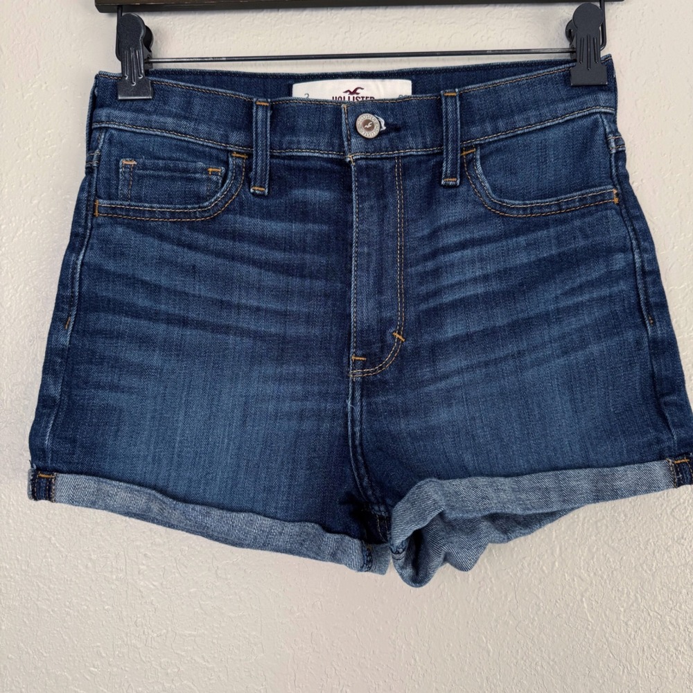 Hollister High Rise Dark Wash Cuffed rolled Denim Shorts 3 26